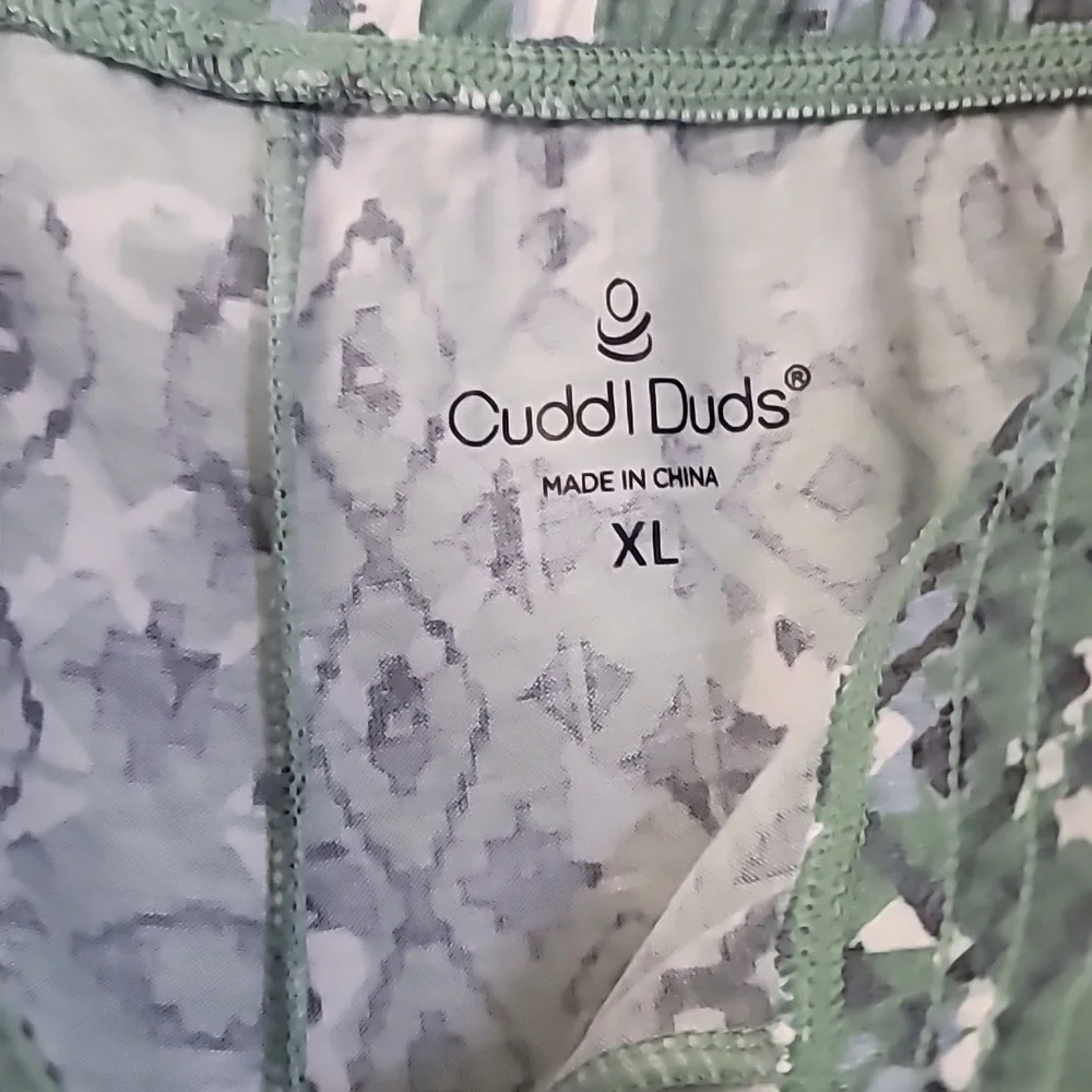Cuddl Duds Sleep Set-Pajamas- Loungewear - Picture 8 of 9